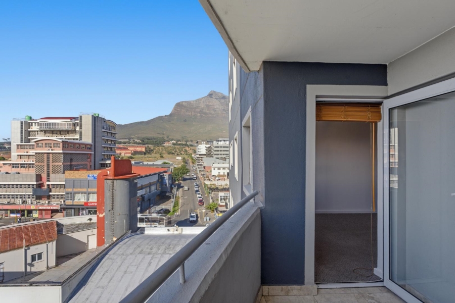 To Let 1 Bedroom Property for Rent in Salt River Western Cape